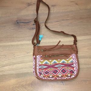 patterned tillys purse